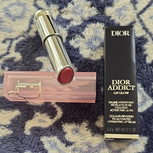 Dior Addict Lip Glow- 006 Berry - Picture 3 of 5